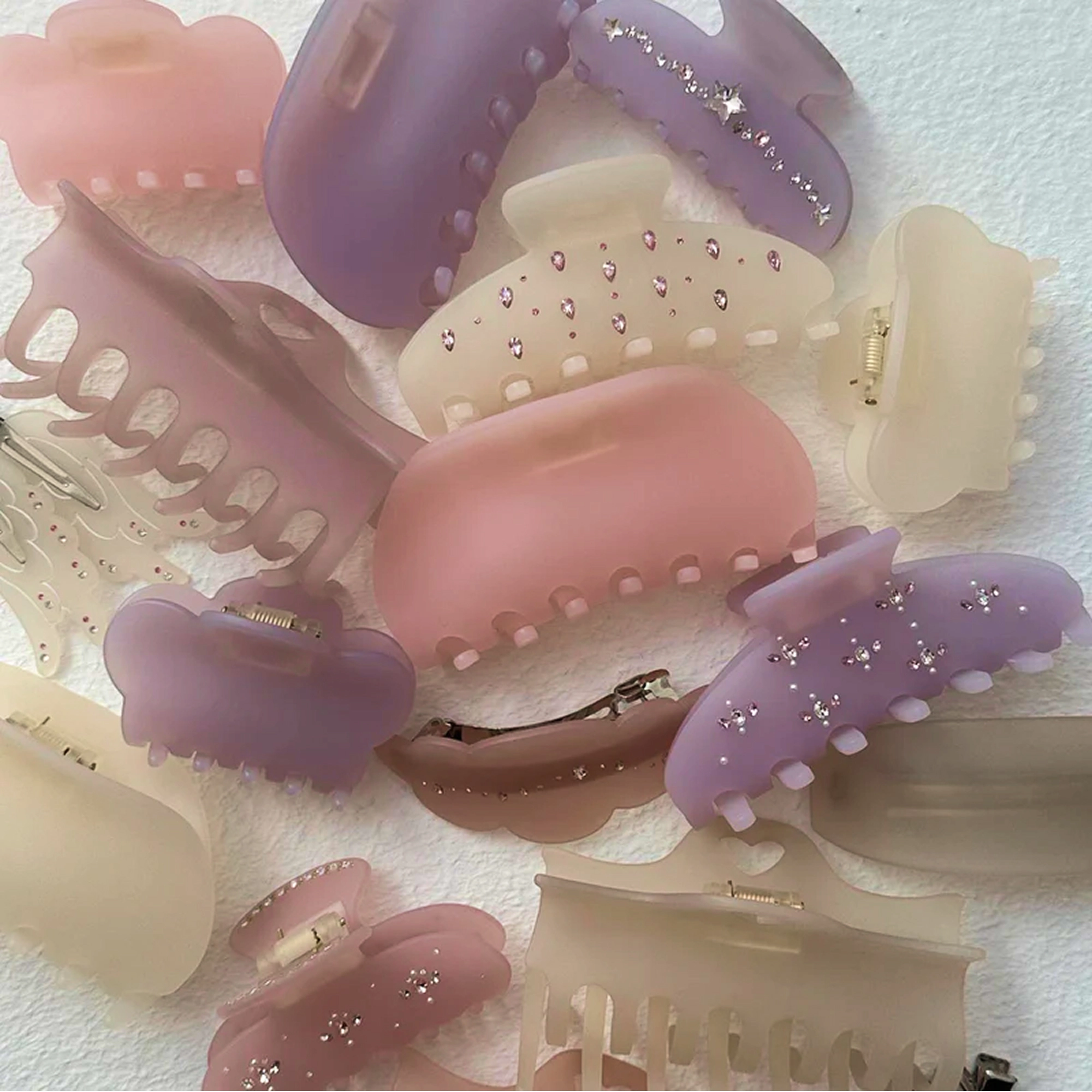 Мини заколка-краб для волос Mini Cloud Clip in Lilac Smoke EMI JAY — фото 3