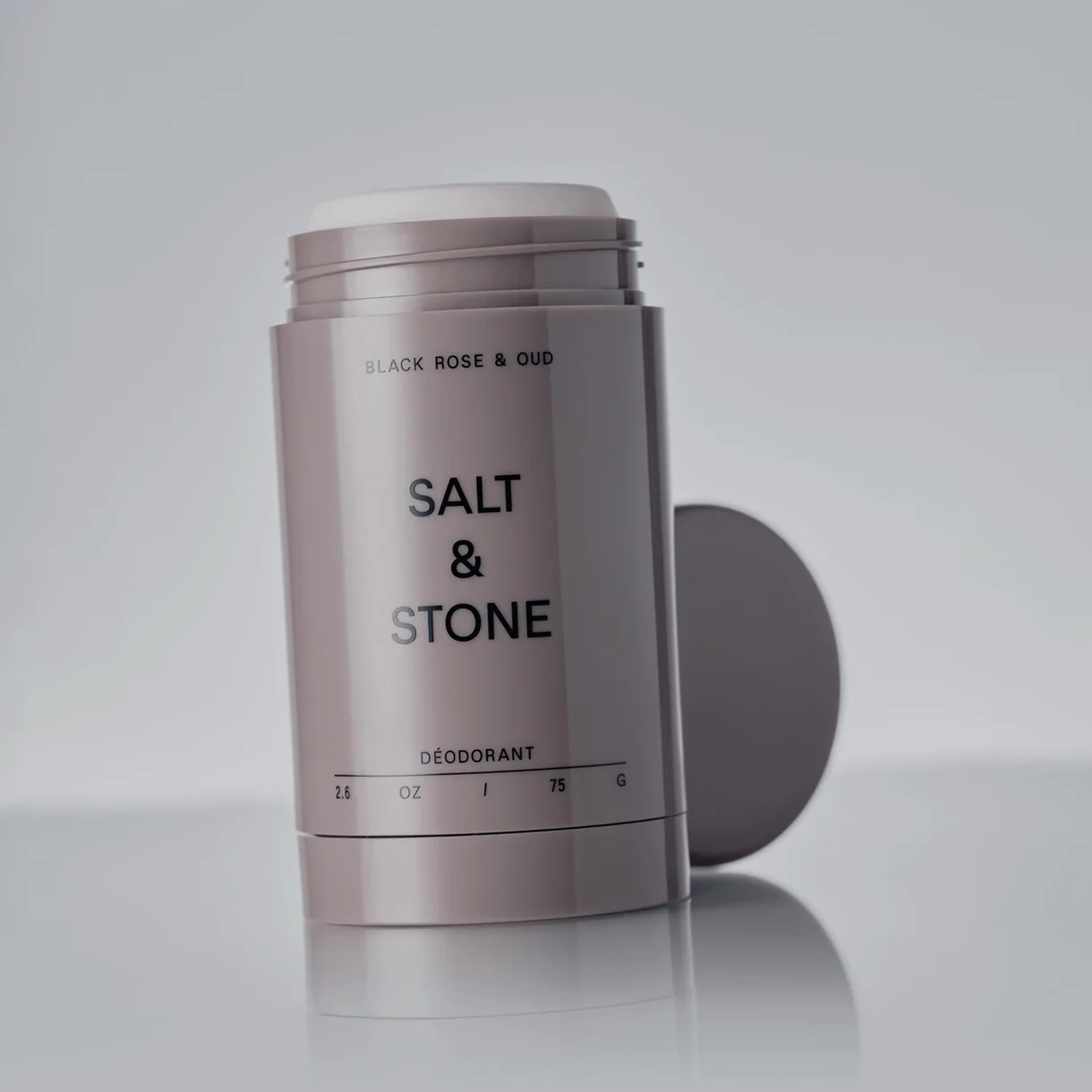 Натуральний дезодорант з ароматом чорної троянди та уда Natural Deodorant Black Rose & Oud - Formula Nº 1 SALT & STONE Вага 75 г — фото 4