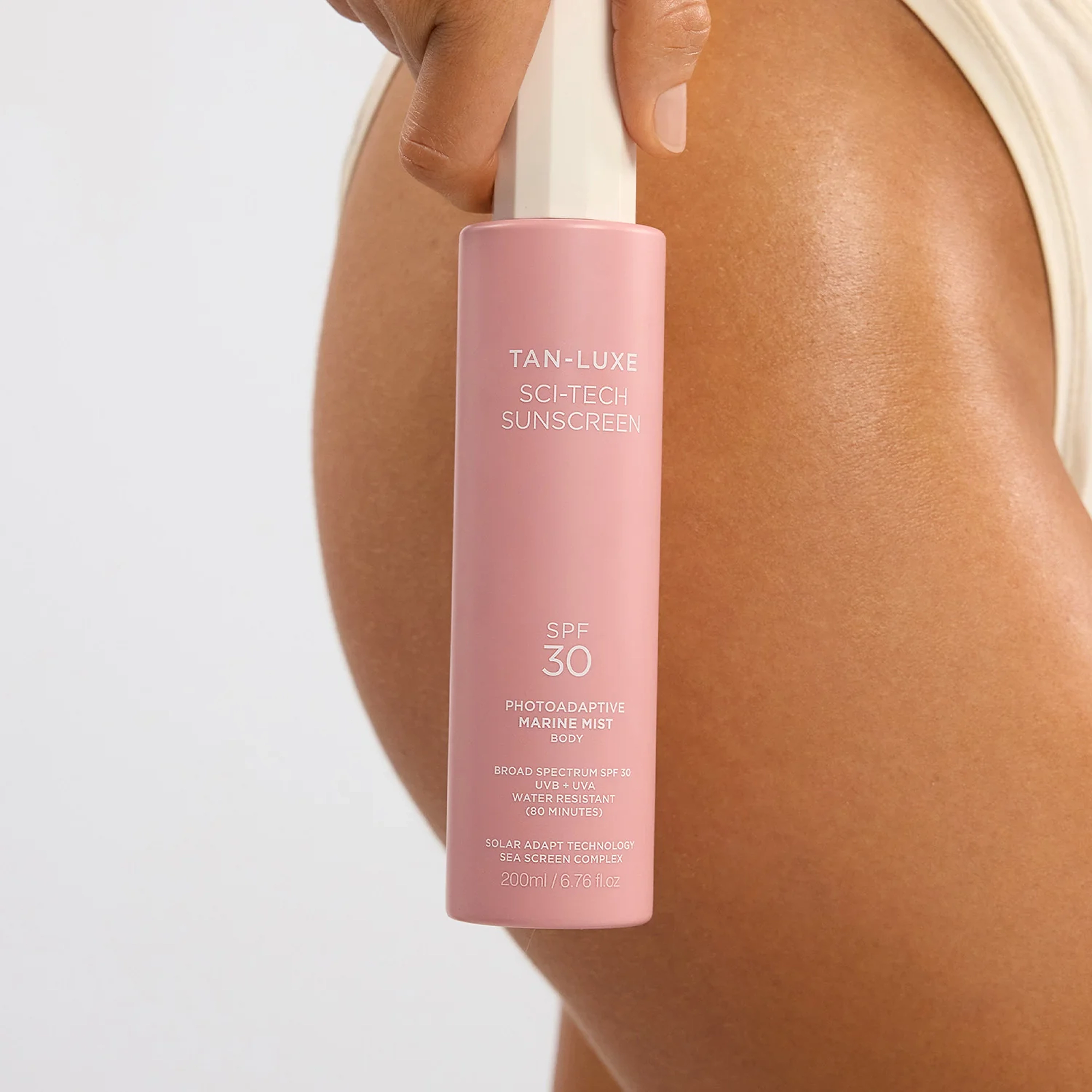 Фотоадаптивный солнцезащитный мист SPF 50 для тела Sci-Tech Sunscreen Photoadaptive Marine Mist SPF 50 TAN-LUXE Объем 200 мл — фото 4