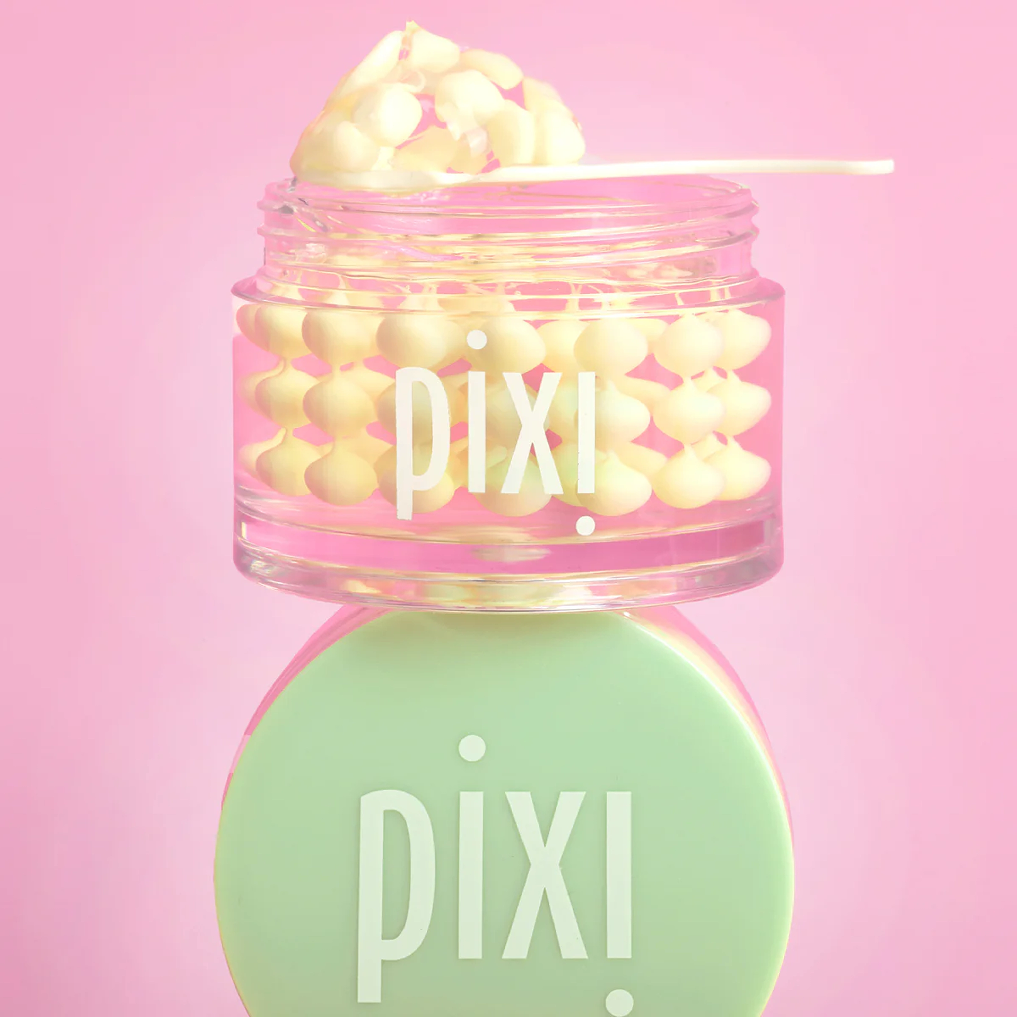 Освітлювальна крем-сироватка з вітаміном C Vitamin-C CremeSerum PIXI Обʼєм 50 мл — фото 2