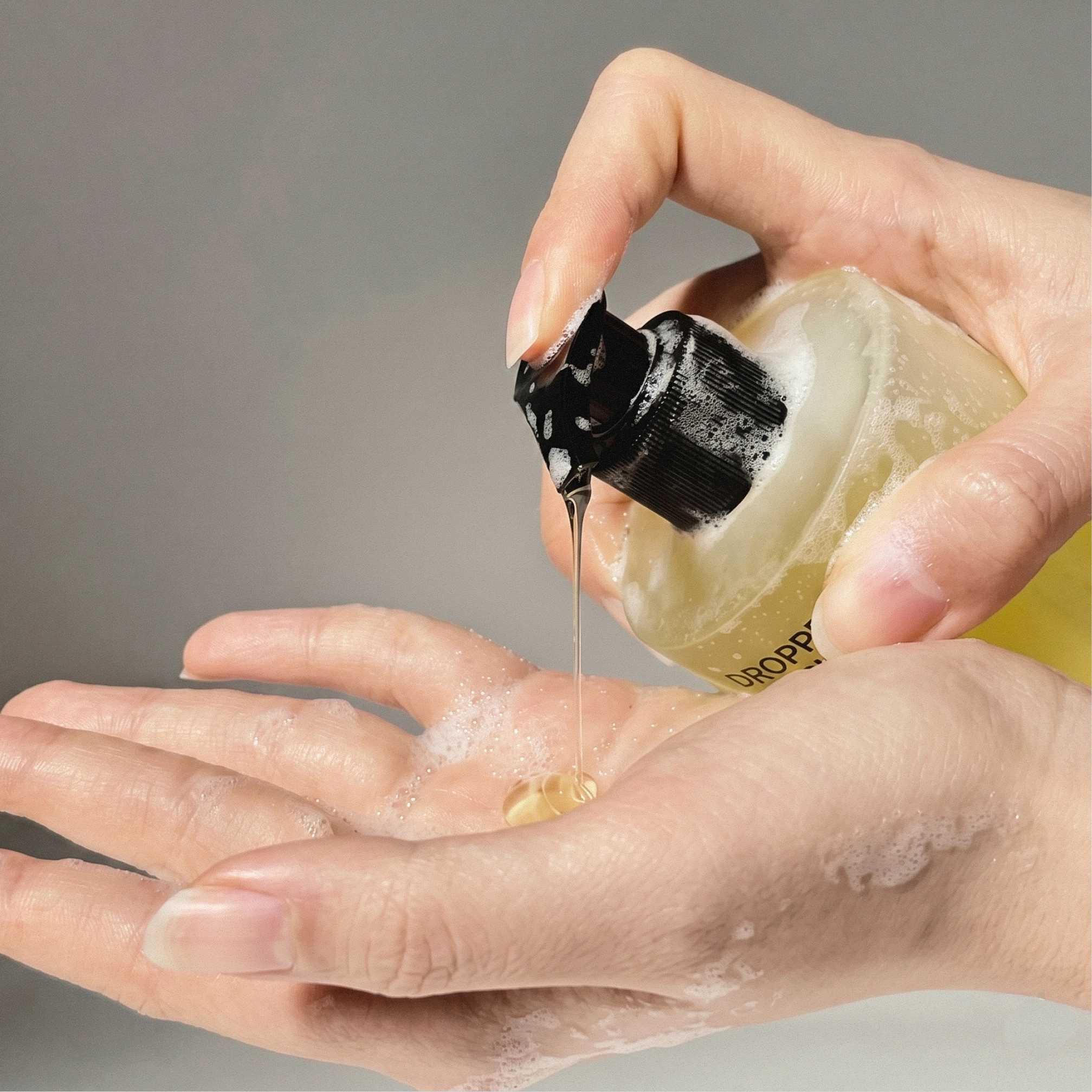 Парфюмированный гель для тела Dropped Pearl Of Dragon Body Wash KEYTH Объем 240 мл — фото 2