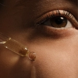 Відновлювальна олія для шкіри обличчя Harmonie The Oil Restorative & Nourishing NEURAE Обʼєм 50 мл — фото 5