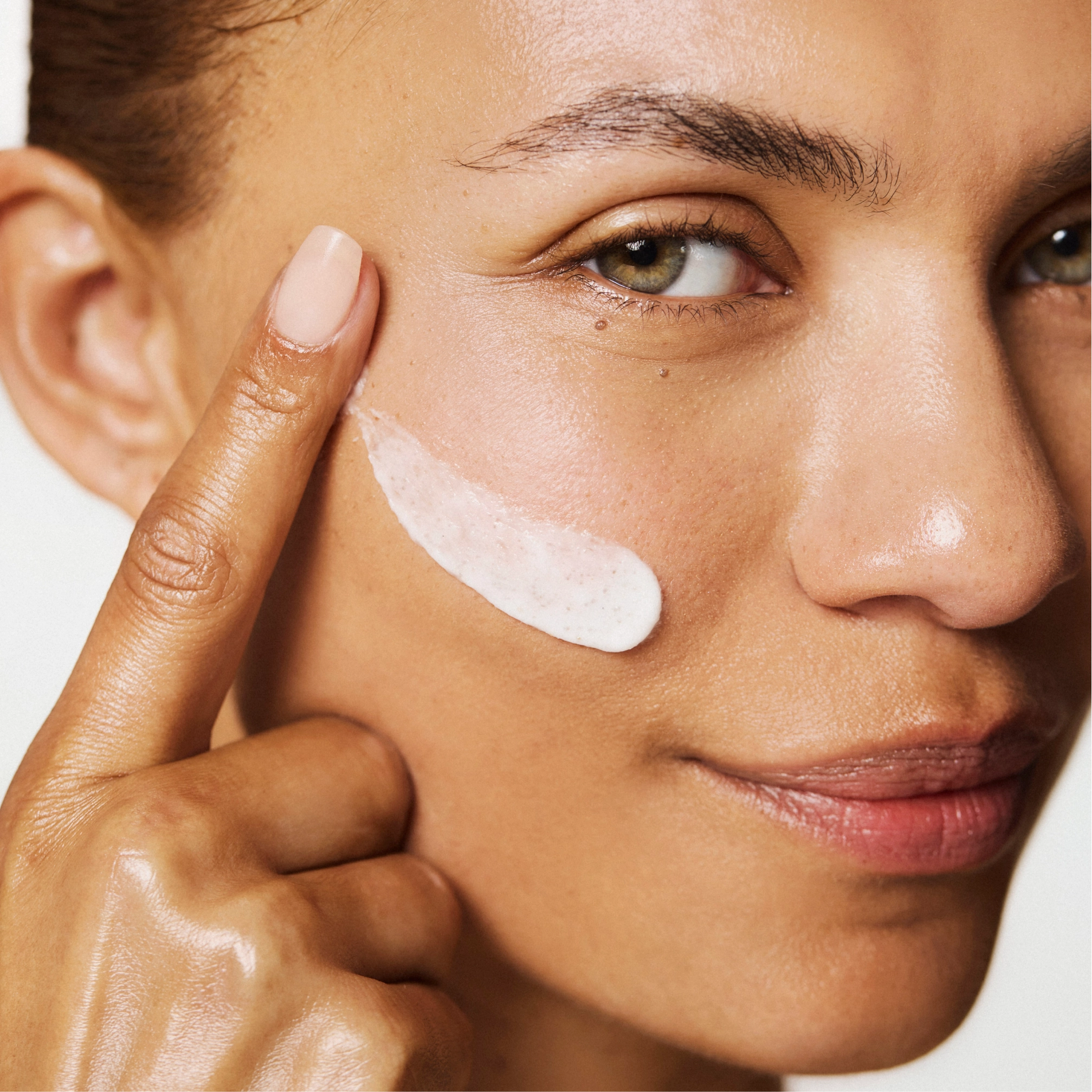 Кремовый энзимный эксфолиант с кварцем Creamy Quartz & Enzyme Exfoliator NUORI Объем 75 мл — фото 3