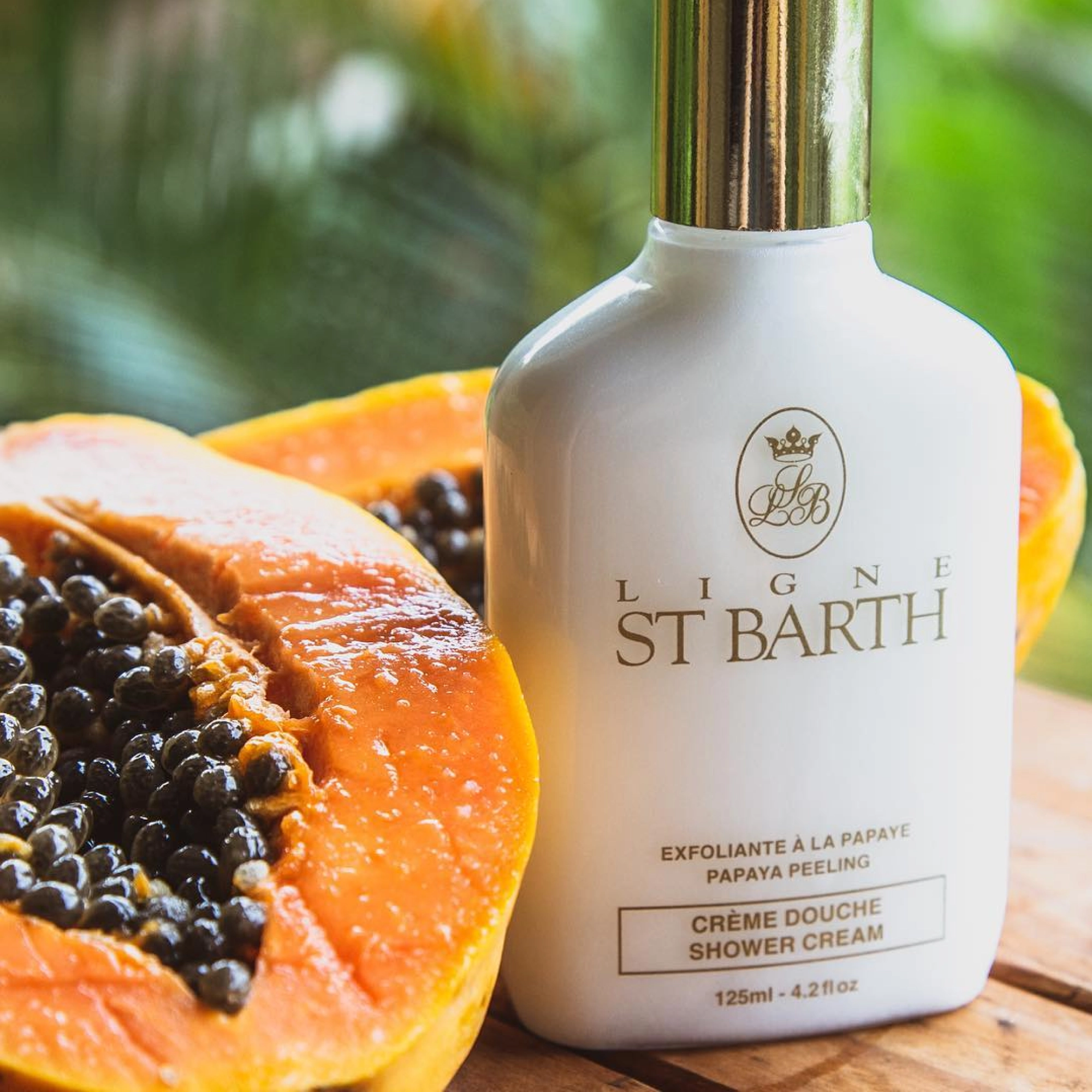 Крем-пилинг для душа с энзимами папайи Peeling Shower Cream Papaya LIGNE ST. BARTH Объем 125 мл — фото 3