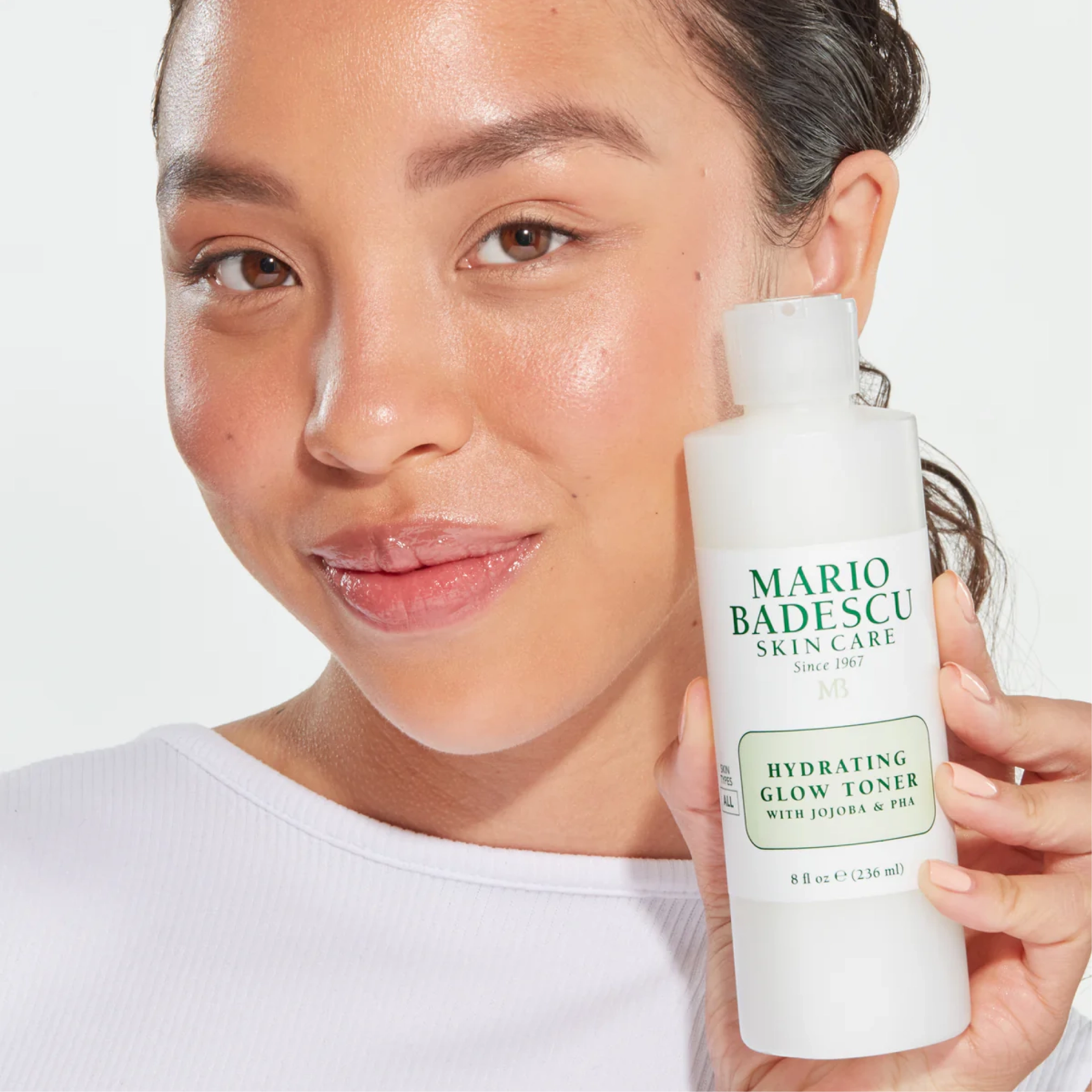 Зволожувальний тонер-гібрид для сяйва шкіри Hydrating Glow Toner with Jojoba & PHA MARIO BADESCU Обʼєм 236 мл — фото 4