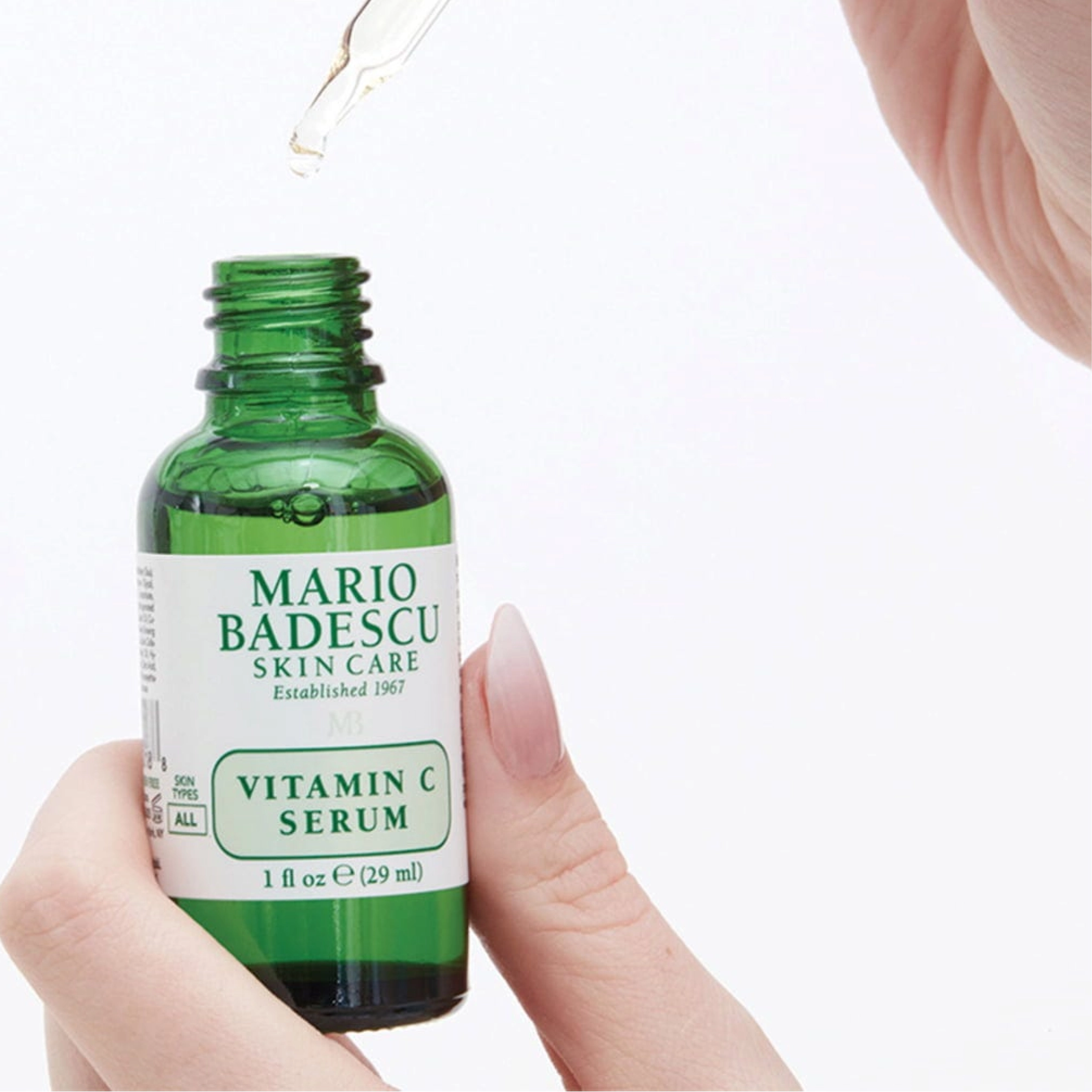 Нічна сироватка для обличчя з вітаміном C Vitamin C Serum MARIO BADESCU Обʼєм 29 мл — фото 3