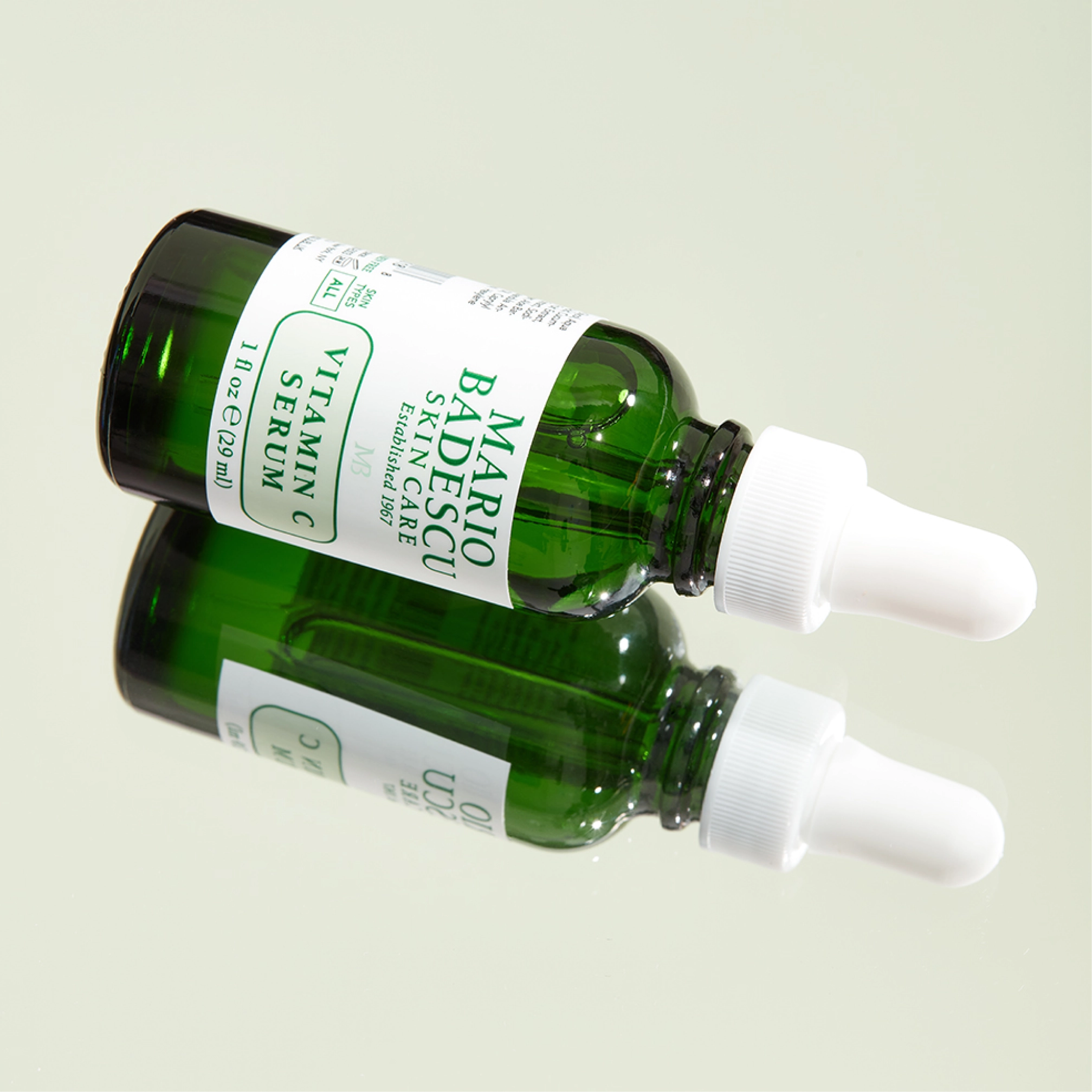 Нічна сироватка для обличчя з вітаміном C Vitamin C Serum MARIO BADESCU Обʼєм 29 мл — фото 8