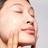 Нічна зволожувальна маска для обличчя з пептидами Hydrating Overnight Mask with Peptides MARIO BADESCU Вага 56 г — фото 4