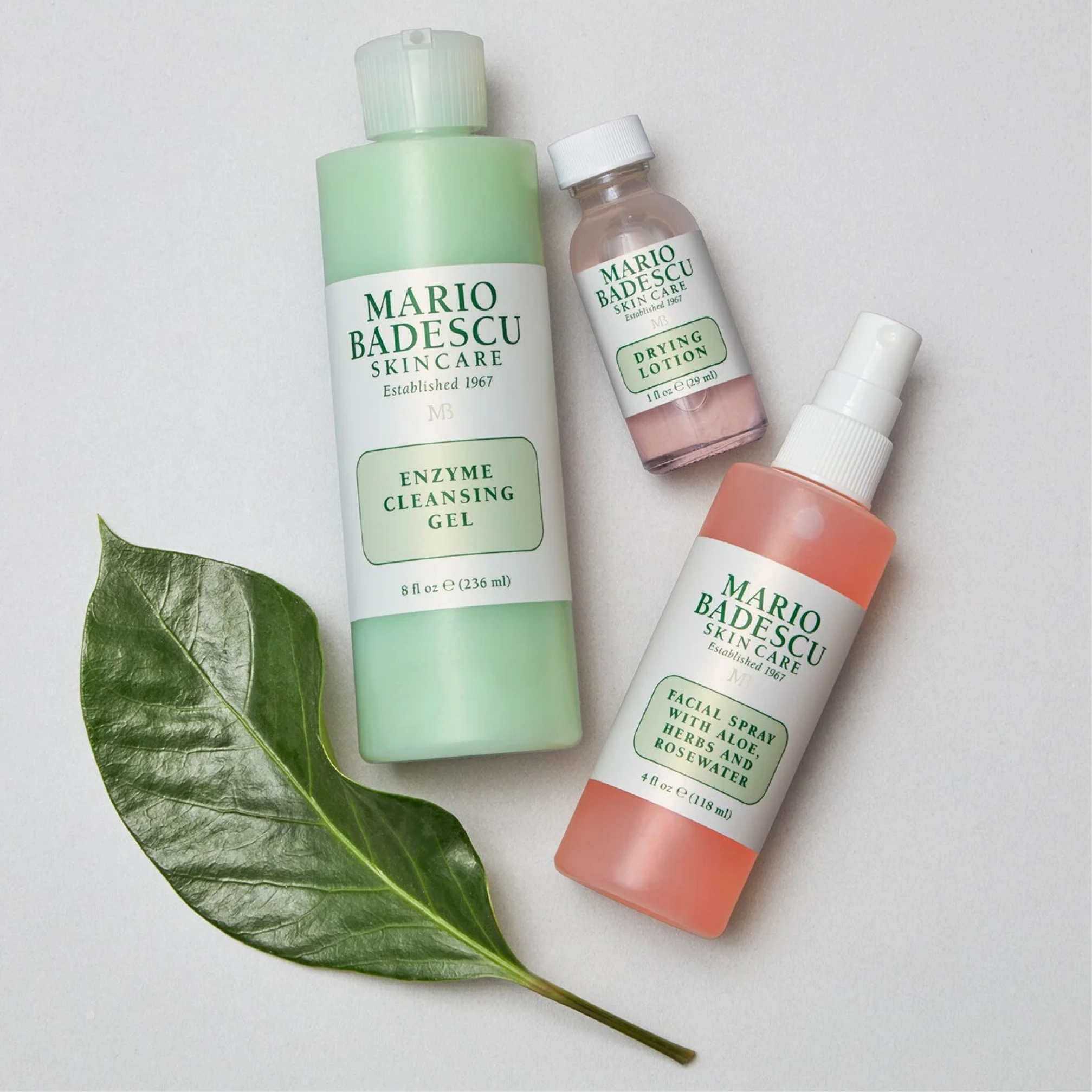 Зволожувальний міст для обличчя з трояндовою водою та алое вера Facial Spray with Aloe, Herbs and Rosewater MARIO BADESCU Обʼєм 118 мл — фото 8
