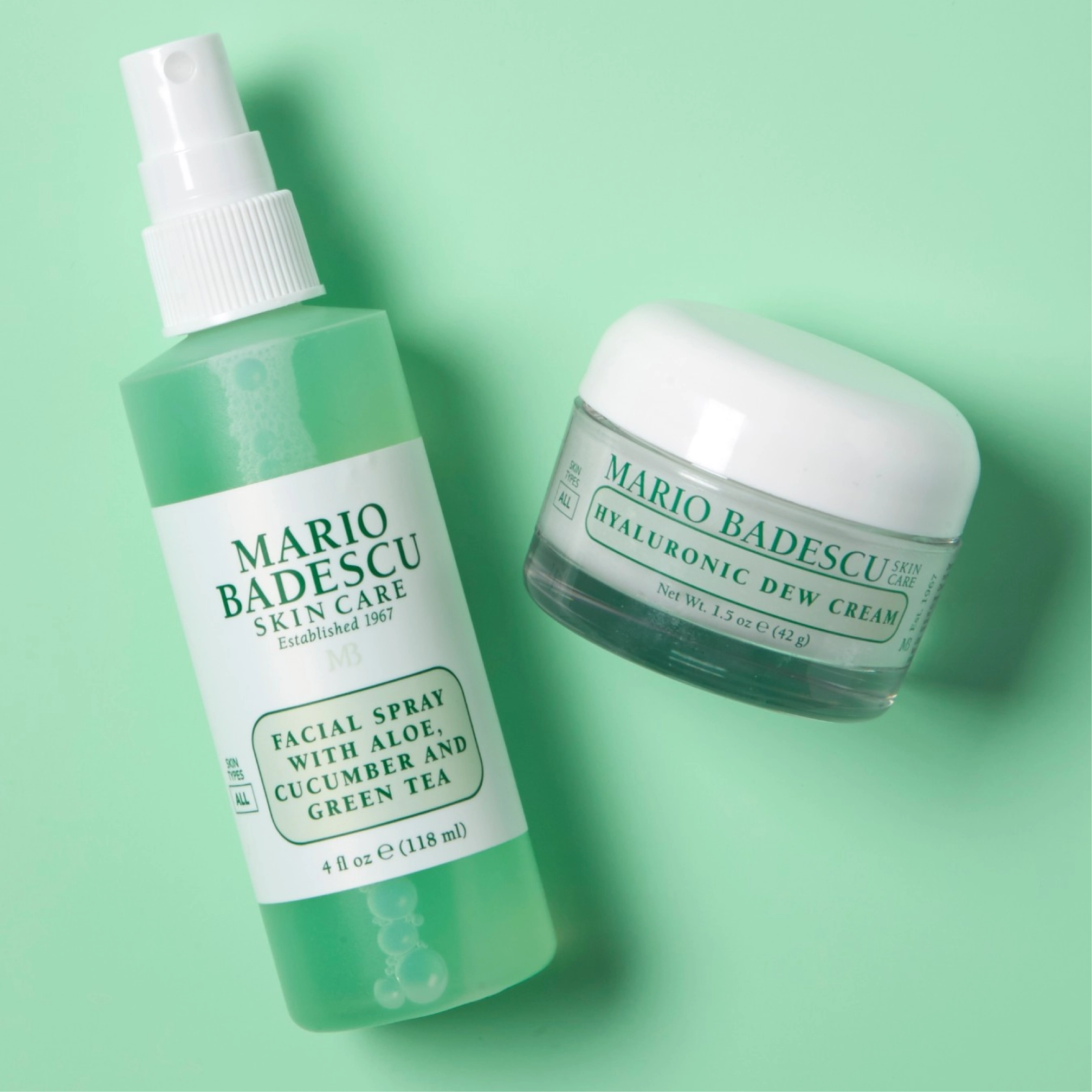 Освіжаючий міст для обличчя з огірком та зеленим чаєм Facial Spray with Aloe, Cucumber and Green Tea MARIO BADESCU Обʼєм 118 мл — фото 6
