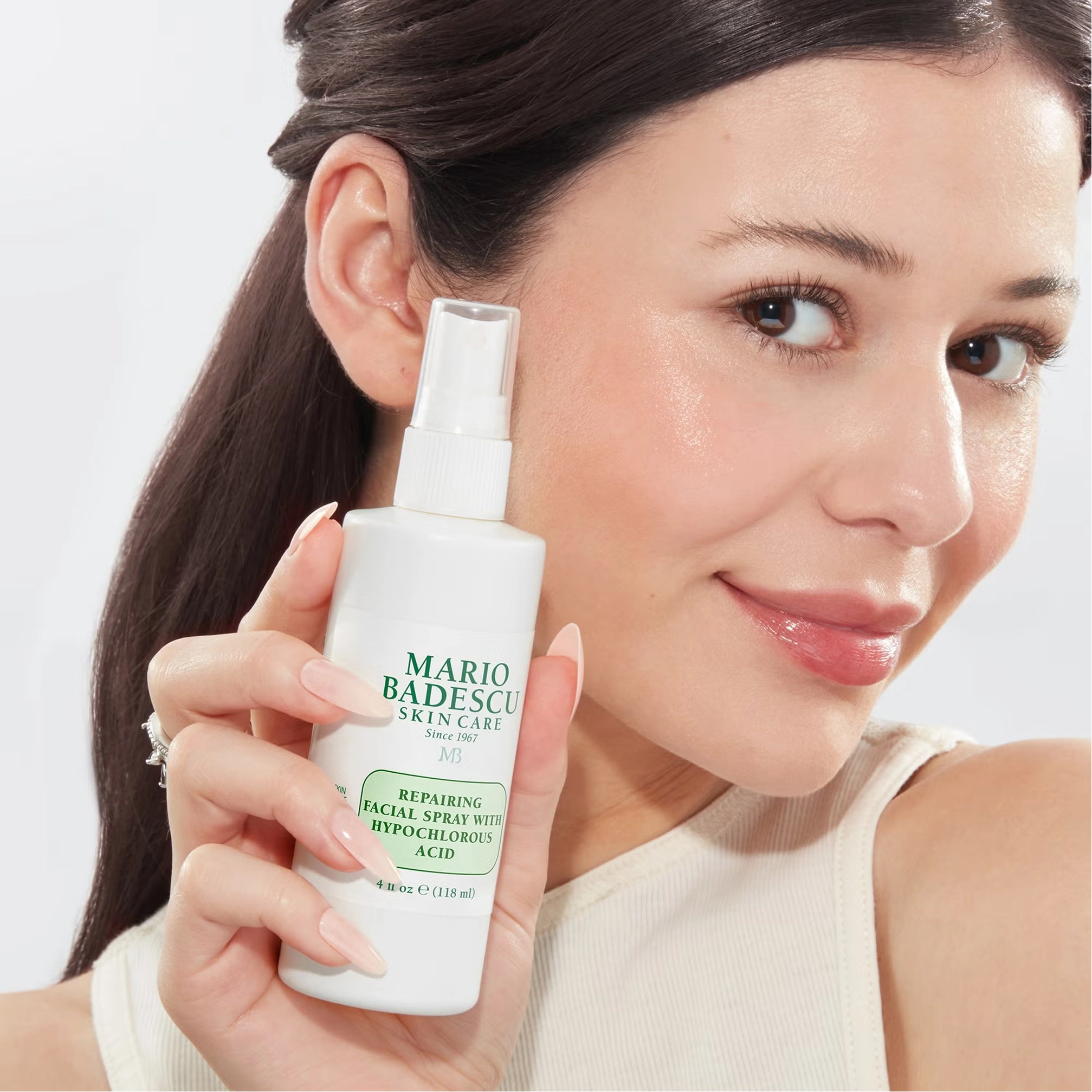 Очищувальний міст для обличчя та тіла з гіпохлоритною кислотою Repairing Facial Spray MARIO BADESCU Обʼєм 118 мл — фото 7