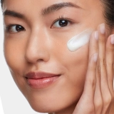 Мінеральна сонцезахисна сироватка з SPF 30 Solar Dew SPF 30 Mineral Serum Travel Size HYDROPEPTIDE Обʼєм 10 мл — фото 3