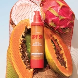 Легкий сонцезахисний гель з ефектом сяйва Sheer Glow Sunscreen Gel SPF50 BALI BODY Обʼєм 95 мл — фото 7