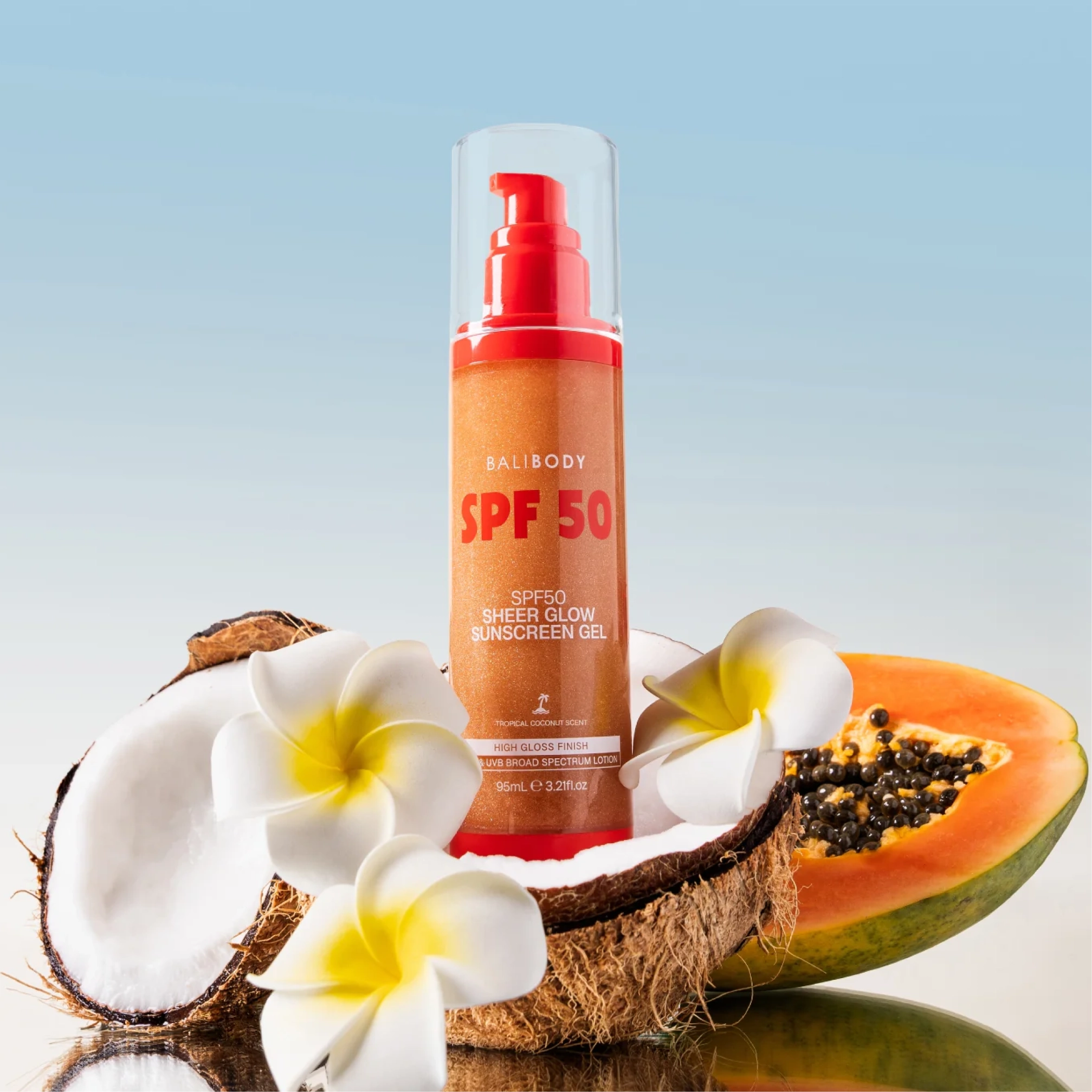 Легкий сонцезахисний гель з ефектом сяйва Sheer Glow Sunscreen Gel SPF50 BALI BODY Обʼєм 95 мл — фото 4
