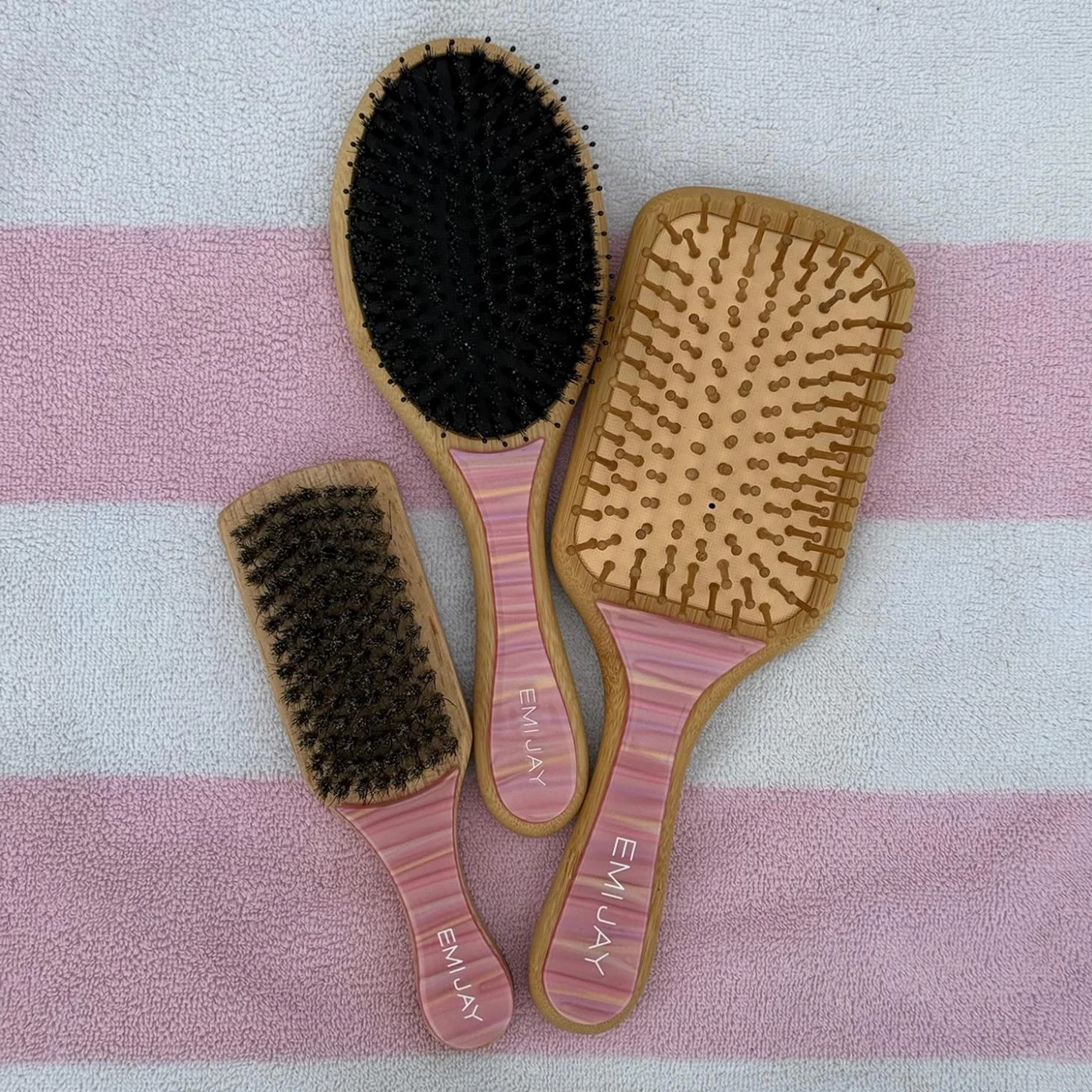 Міні расческа для волос Mini Boar Bristle Brush in Lychee Baby EMI JAY — фото 6