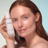 Зволожувальний гель для очищення шкіри Total Moisture Daily Cleansing Gel MEDIK8 Обʼєм 145 мл — фото 4