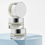 Крем-ліфтинг для повік з освітлювальним ефектом Truly-Transforming Brightening Eye Cream INSTYTUTUM Обʼєм 15 мл — фото 5