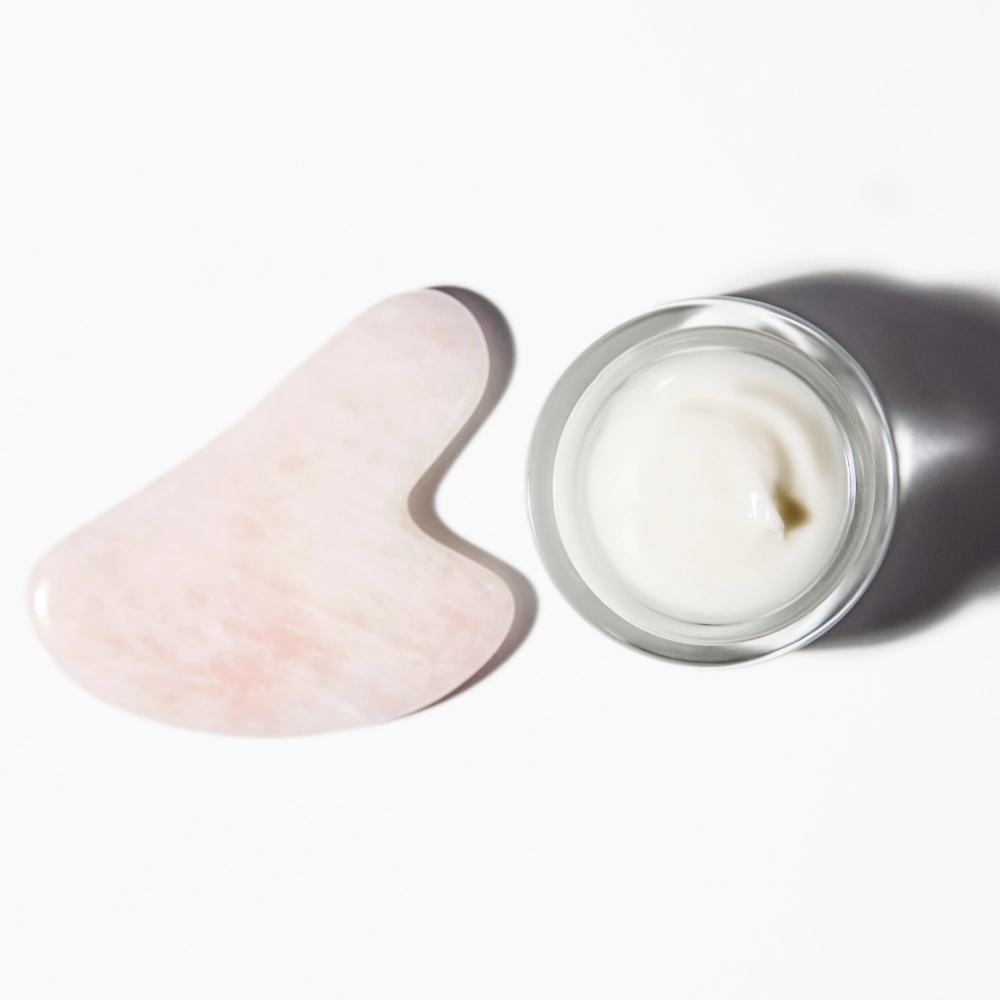 Крем-ліфтинг для повік з освітлювальним ефектом Truly-Transforming Brightening Eye Cream INSTYTUTUM Обʼєм 15 мл — фото 3