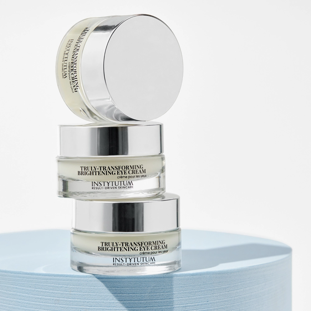 Крем-ліфтинг для повік з освітлювальним ефектом Truly-Transforming Brightening Eye Cream INSTYTUTUM Обʼєм 15 мл — фото 5