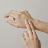 Парфумований скраб для тіла Amber 528 Body Scrub ANILLO Вага 170 г — фото 4