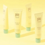 Легкий зволожувальний лосьйон для обличчя з вітаміном С Vitamin-C Lotion PIXI Обʼєм 50 мл — фото 4