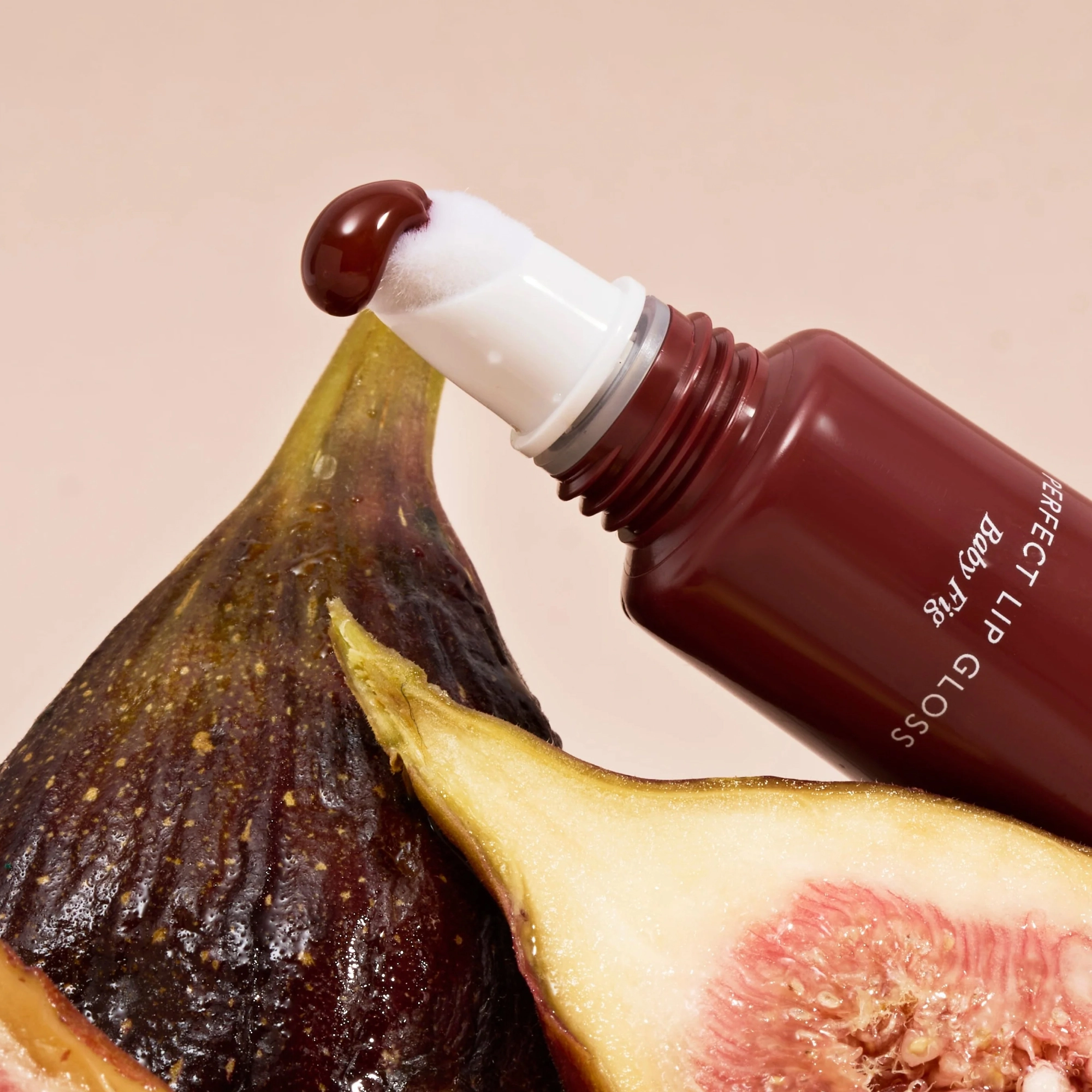 Блиск для губ Perfect Lip Gloss MASQMAI Відтінок Baby Fig — фото 5