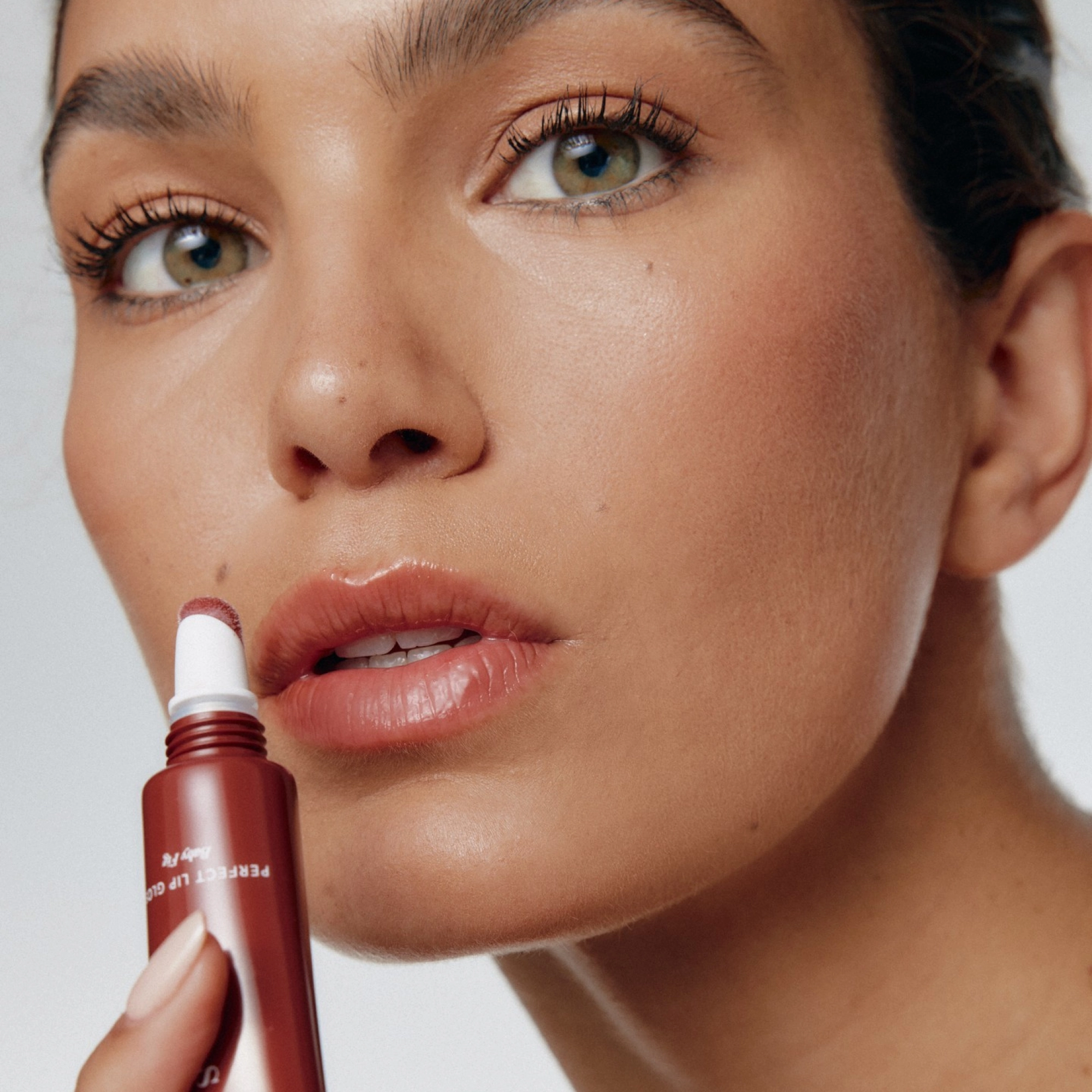 Блиск для губ Perfect Lip Gloss MASQMAI Відтінок Baby Fig — фото 6