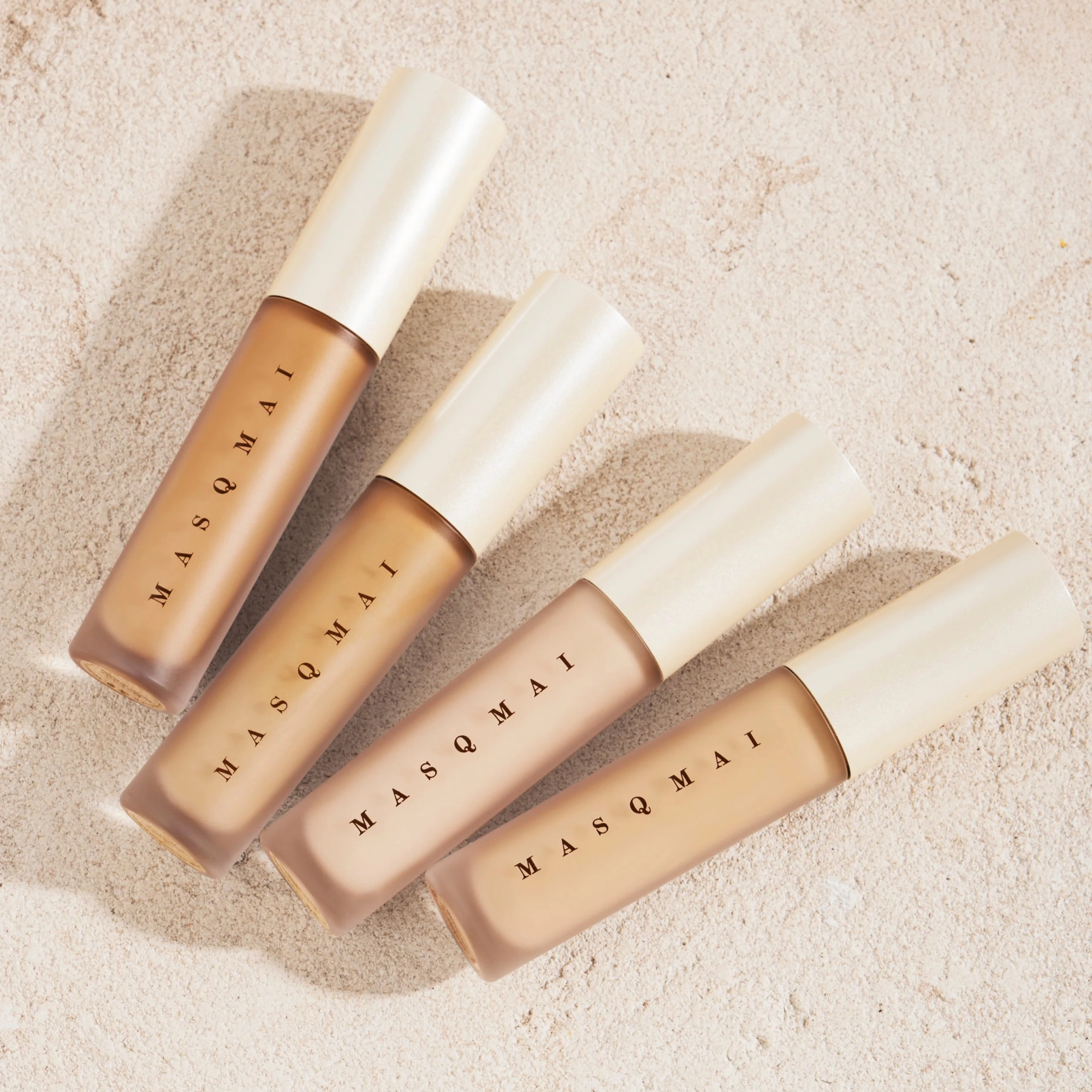 Кремовый консилер All In One Concealer MASQMAI Оттенок Light Medium — фото 7