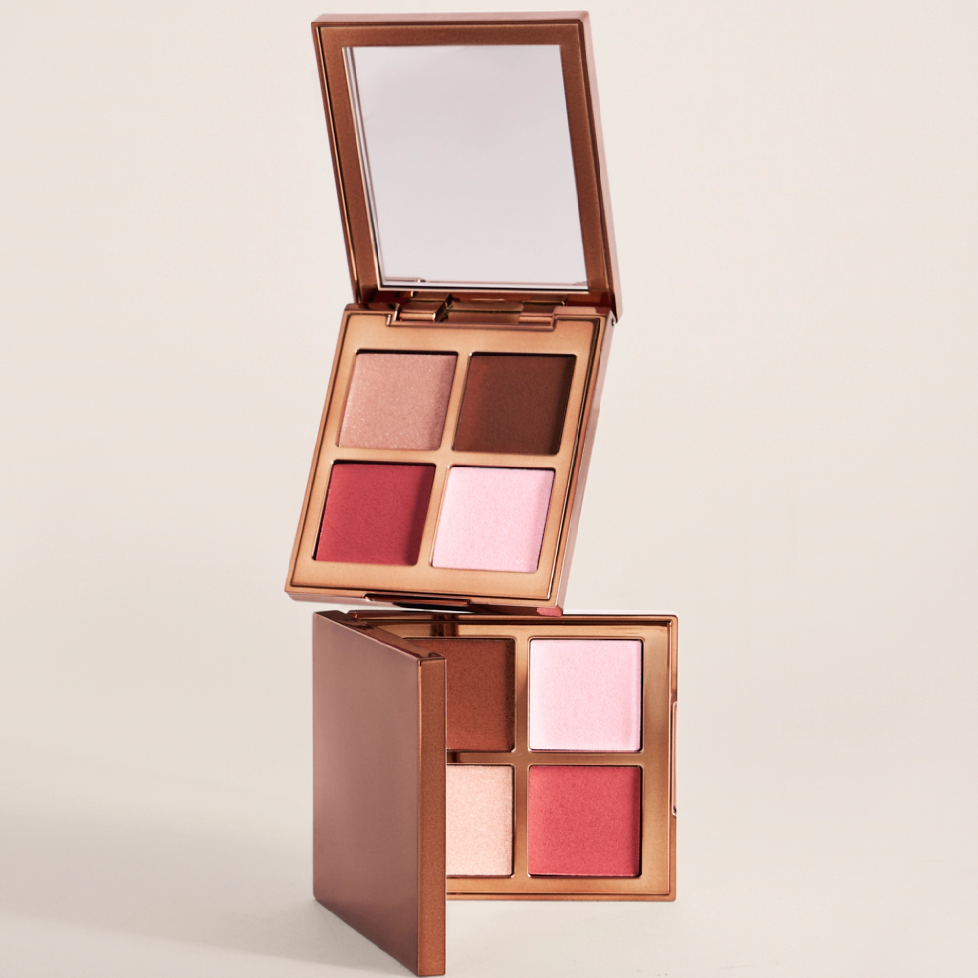 Багатофункціональна палетка для обличчя Glow Me Up Face Palette MASQMAI Вага 4 г — фото 9