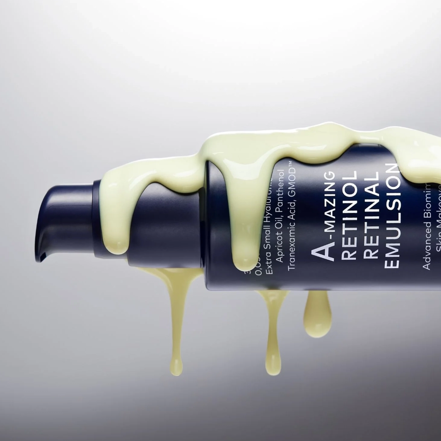 Ночная микроэмульсия с ретиноидом и ретиналем A-mazing Retinol Retinal Emulsion MELUMÉ SKINSCIENCE Объем 30 мл — фото 5