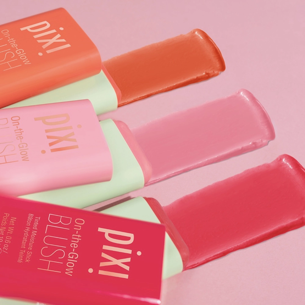 Зволожувальні бальзам-рум’яна для щік та губ 2-в-1 On-the-Glow Blush PIXI Відтінок Juicy — фото 7