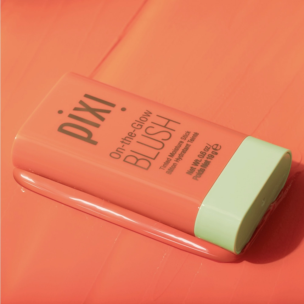 Зволожувальні бальзам-рум’яна для щік та губ 2-в-1 On-the-Glow Blush PIXI Відтінок Juicy — фото 2
