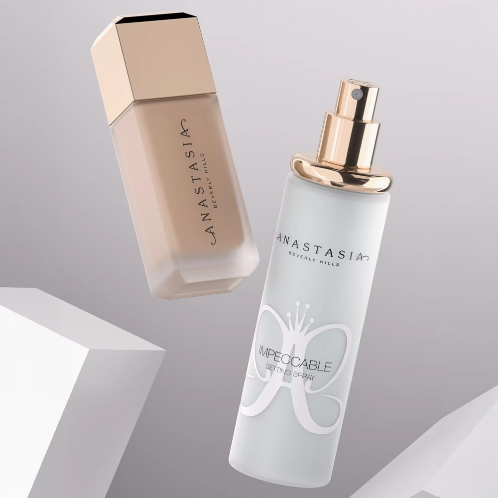 Матуюча тональна основа Impeccable Blurring Second Skin Matte Foundation ANASTASIA BEVERLY HILLS Відтінок 2W — фото 5