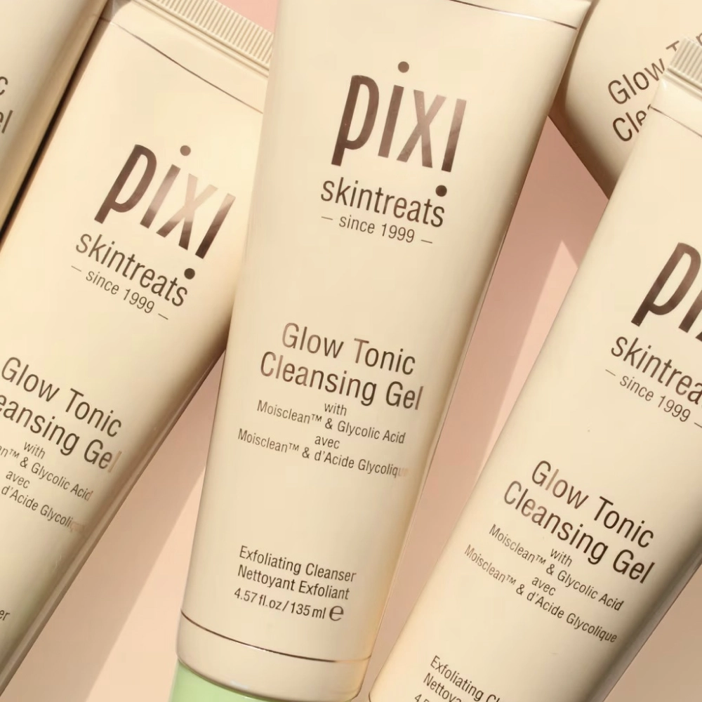 Очищувальний гель для обличчя з гліколевою кислотою Glow Tonic Cleansing Gel PIXI Обʼєм 135 мл — фото 3
