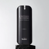 Набір для омолодження та скульптурування обличчя The Retinoid & Sculpting Set MEDIK8 — фото 4